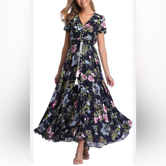 ✨3/$20 Amazon floral maxi button front dress - Picture 2 of 8